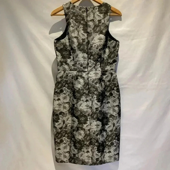 Banana Republic BR Monogram Sleeveless Sheath, size 6 - Picture 2 of 8